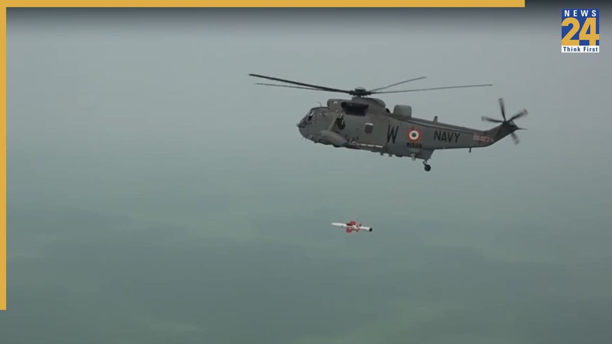 दुश्मन के जहाजों का काल! DRDO और नौसेना ने किया 'एंटी-शिप मिसाइल' का सफल परीक्षण; एक साथ दागीं दो मिसाइलें