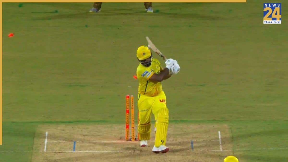 CSK vs KKR: कार्तिक त्यागी के जाल में फंसे संजू सैमसन, Video में देखें कैसे हवा उड़ी गिल्लियां