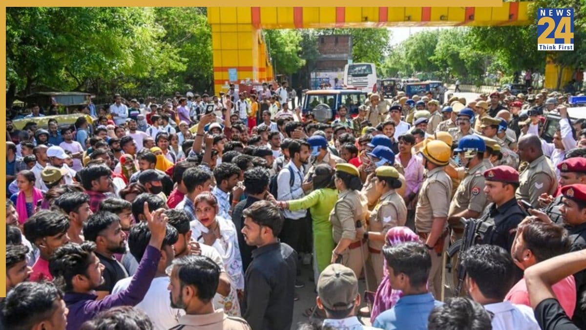 सपा सरकार की लापरवाही का खामियाजा भुगत रहे मेरठ के नागरिक