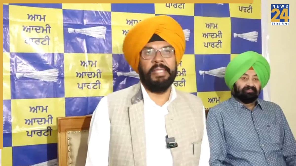 बाजवा ने ऊधम सिंह और ठीकरीवाला की धरती का अपमान किया, बिना शर्त माफी मांगें:धालीवाल