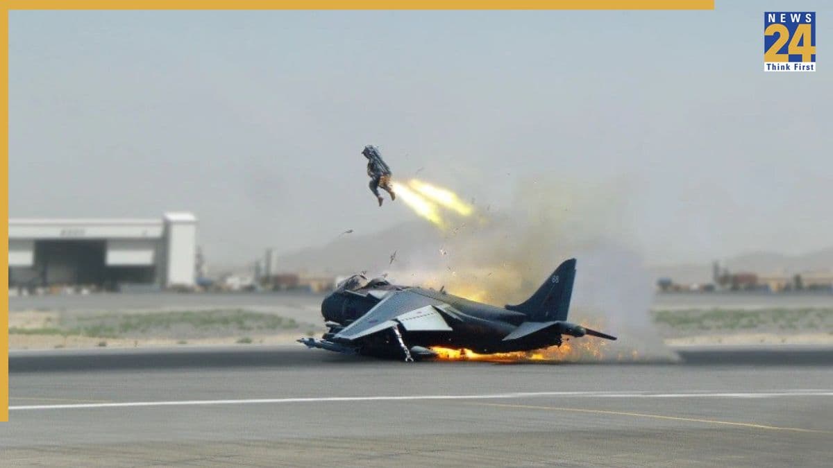 What Fighter Jet Pilots Go Through During Emergency Ejection What Fighter Jet Pilots Go Through During Emergency Ejection