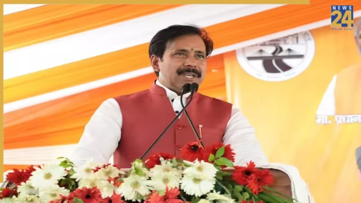 कैबिनेट मंत्री अनिल राजभर ने सपा सुप्रीमो अखिलेश यादव पर साधा निशाना