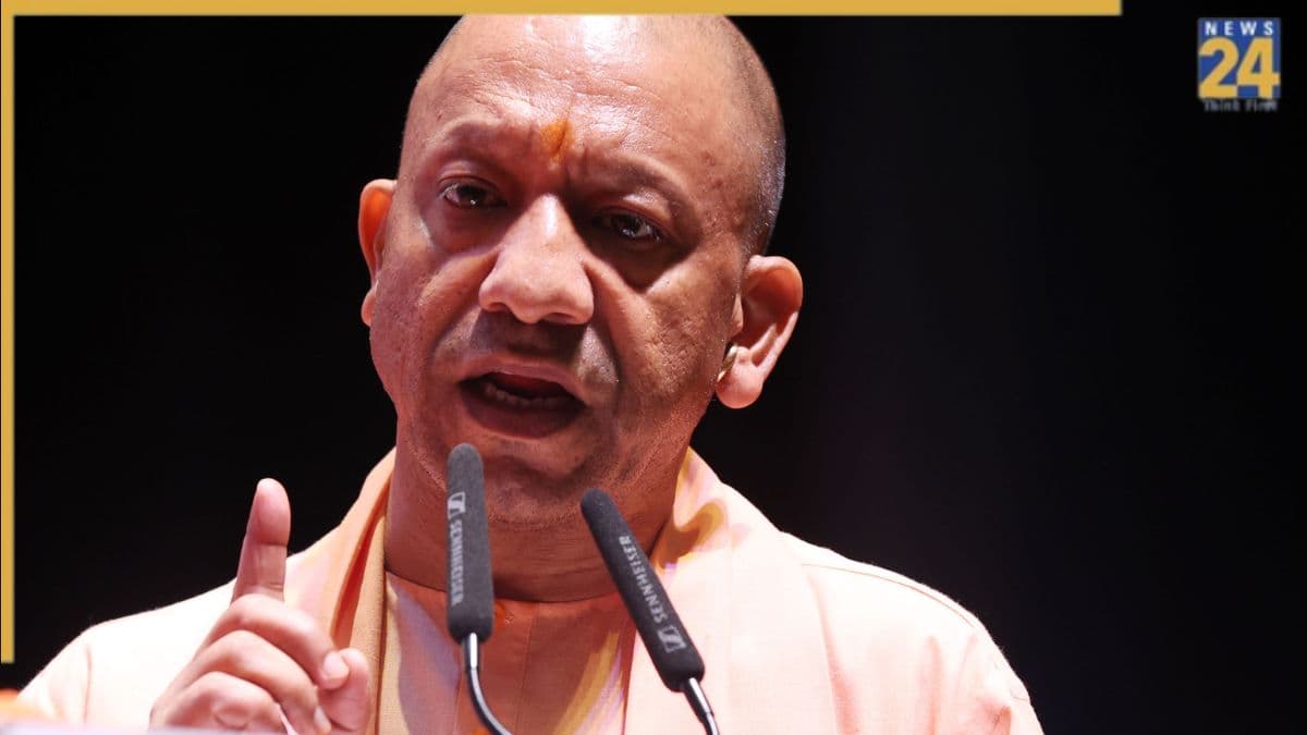 मथुरा नाव हादसा: मुख्यमंत्री योगी आदित्यनाथ ने जताया गहरा शोक, राहत-बचाव कार्य तेज करने के निर्देश