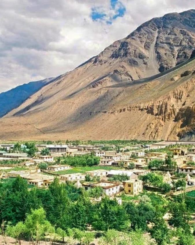कौन सा है ये गांव?