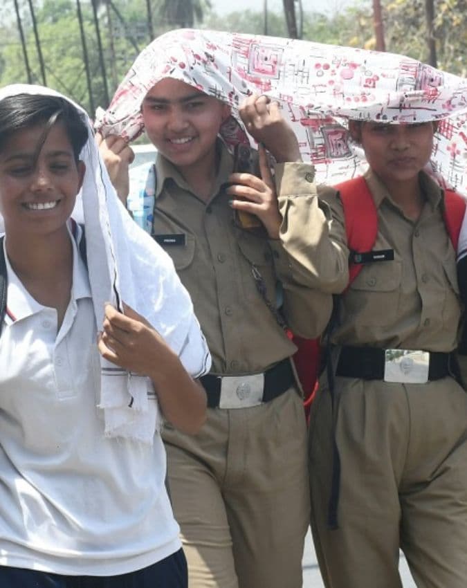 अप्रैल में ही रिकॉर्ड तोड़ गर्मी