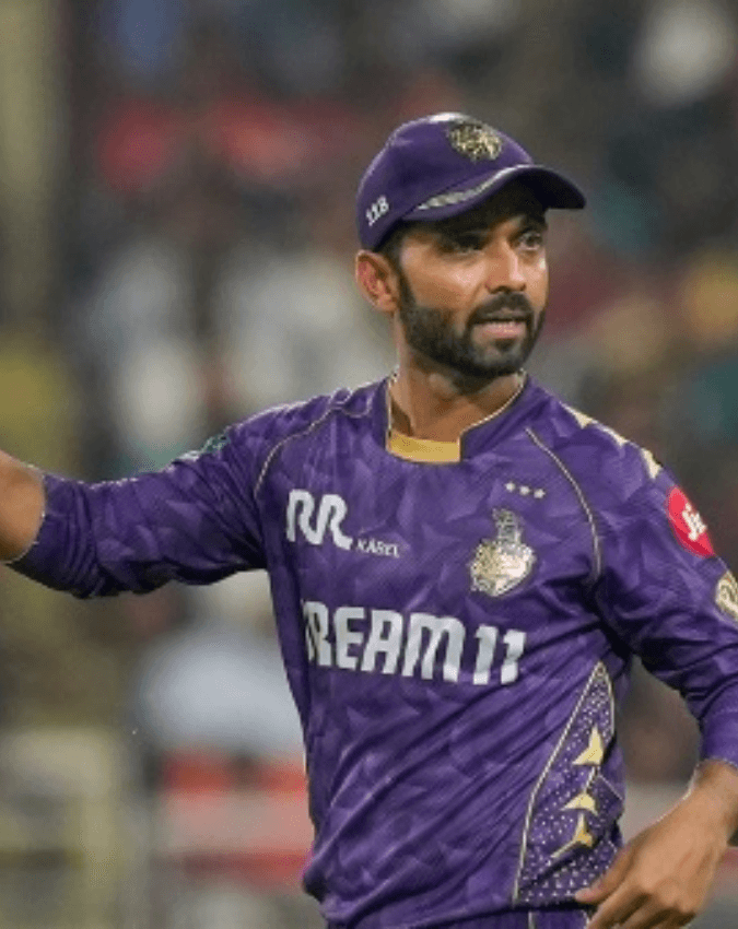 ‘वो मुझसे जलते हैं’