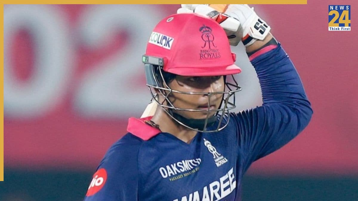 IPL 2026: वैभव सूर्यवंशी ने बनाया खास रिकॉर्ड, इस मामले में ग्लेन मैक्सवेल को पीछे छोड़ बने नंबर 1