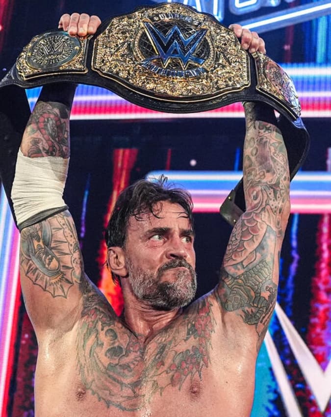 सीएम पंक कब बने चैंपियन?