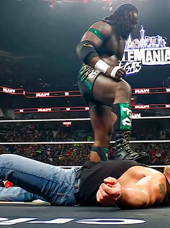 WrestleMania 42 में किसके साथ होगा मैच?