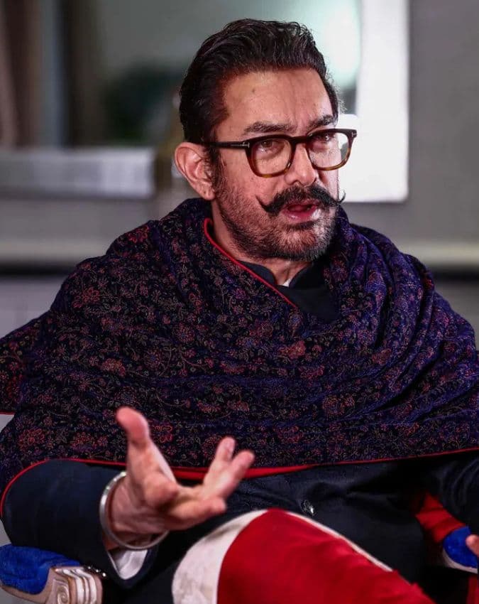 फिल्म के प्रमोशन में बिजी हैं आमिर खान