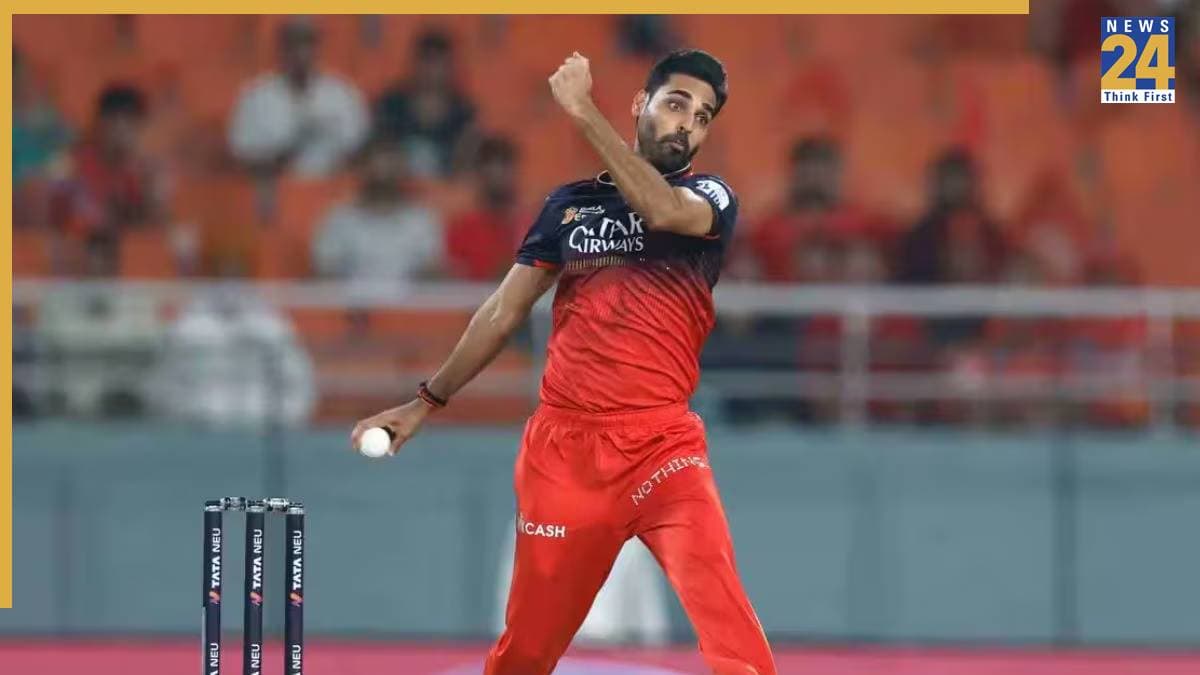 RCB vs CSK मैच में भुवनेश्वर कुमार के पास इतिहास रचने का मौका, IPL में कोई तेज गेंदबाज नहीं कर पाया ये कारनामा