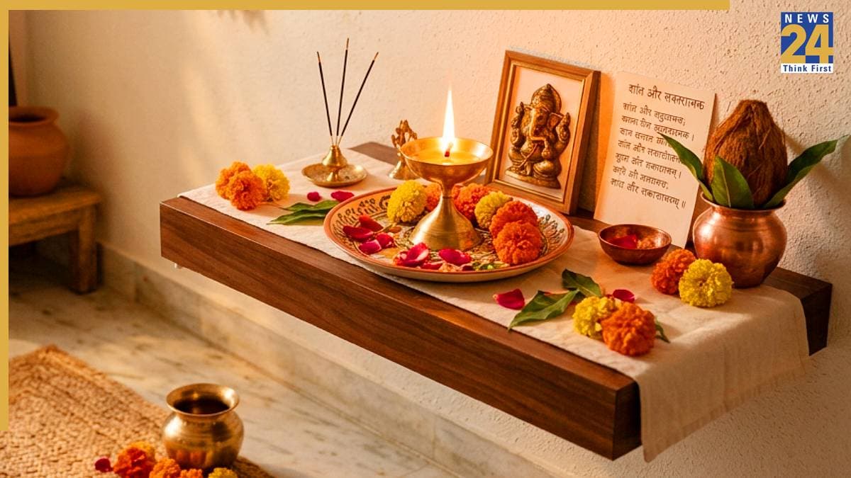 Diya Vastu Direction: सावधान! घर की इस दिशा में न जलाएं दीया, वरना घर से गायब हो जाएंगी खुशियां