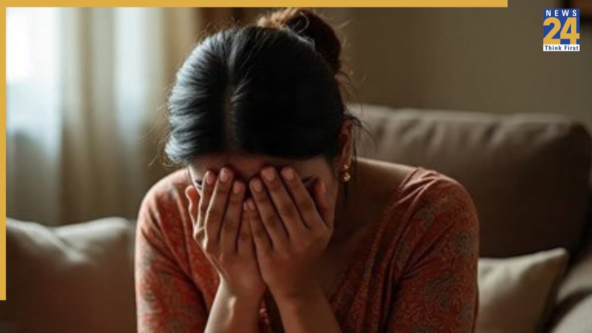 गुरुग्राम में रेप पीड़िता ने सीपी ऑफिस के बाहर की सुसाइड की कोशिश, पुलिस पर लगाए गंभीर आरोप