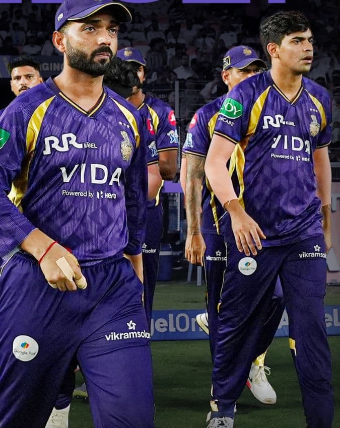 पॉइंट्स टेबल किस नंबर पर है KKR?