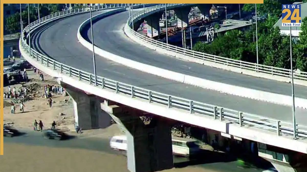 जाम को बाय-बाय कहने की तैयारी; दिल्ली में 34 किमी लंबे कॉरिडोर पर बनेंगे 4 नए फ्लाईओवर