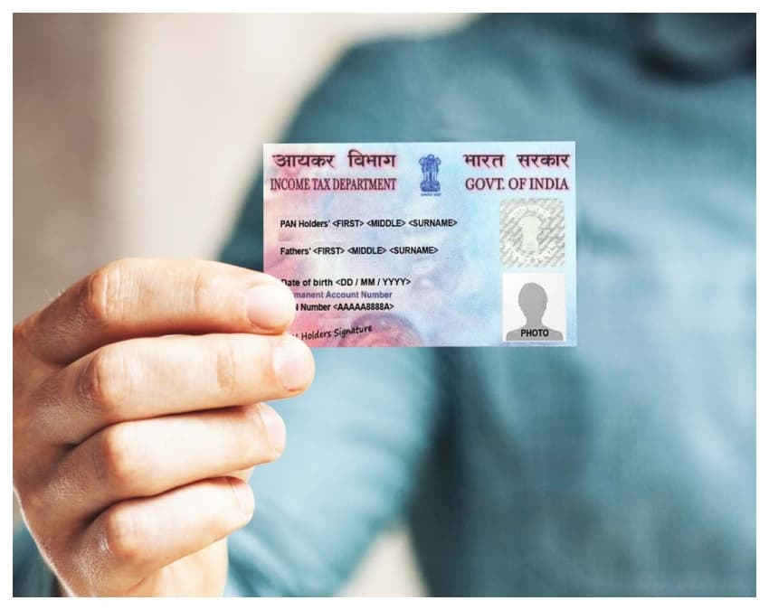 अब मां का नाम लिखना हुआ अनिवार्य