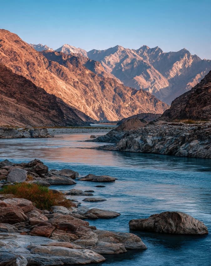 कहां खत्म होती है पाकिस्तान की ये नदी