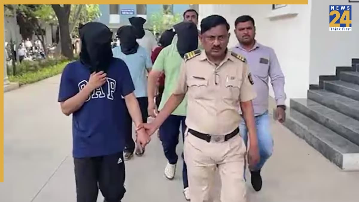 क्या TCS नासिक में टीम लीड्स ने चलाया धार्मिक धर्मांतरण का रैकेट, महिलाओं को कैसे बनाया शिकार?