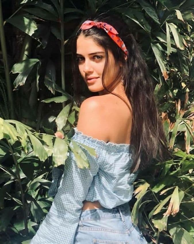 Izabelle Leite और विराट का रिश्ता