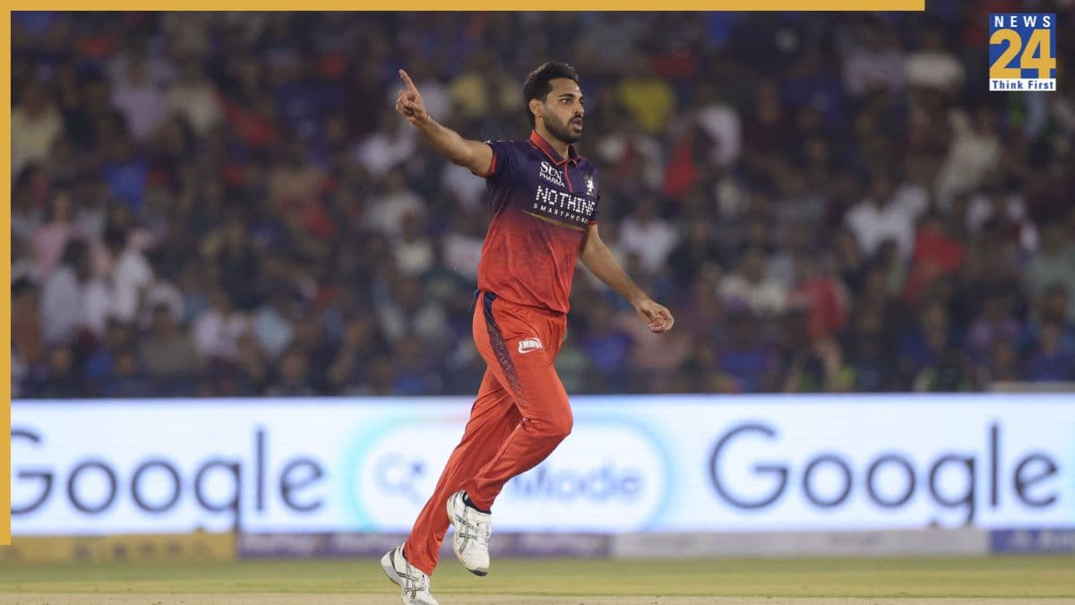 IPL 2026 में भुवनेश्वर का ये 'सुपर सिक्स' हुआ रिकॉर्ड बुक में दर्ज, बने ऐसा करने वाले दूसरे गेंदबाज