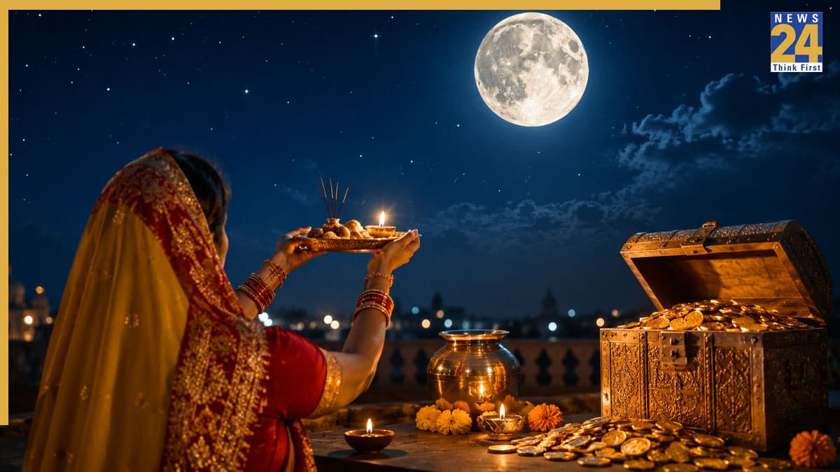 Chandra Darshan 2026: अधिक मास का चंद्र दर्शन भर देगा खाली तिजोरी, करें ये से असरदार उपाय