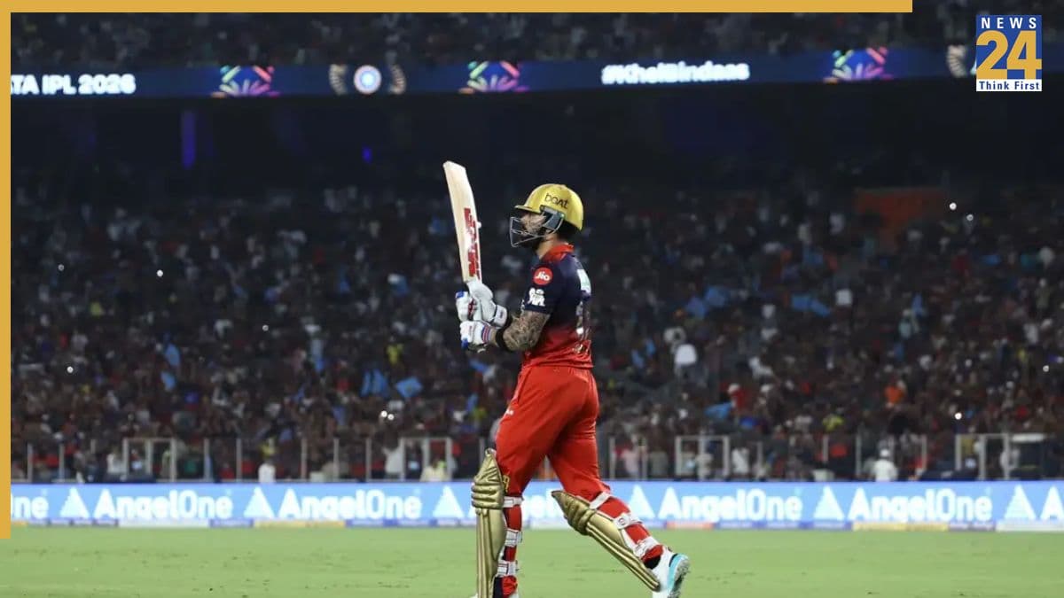 SRH vs RCB: विराट कोहली ने वर्ल्ड रिकॉर्ड किया चकनाचूर, दुनिया में बजा रन मशीन का डंका