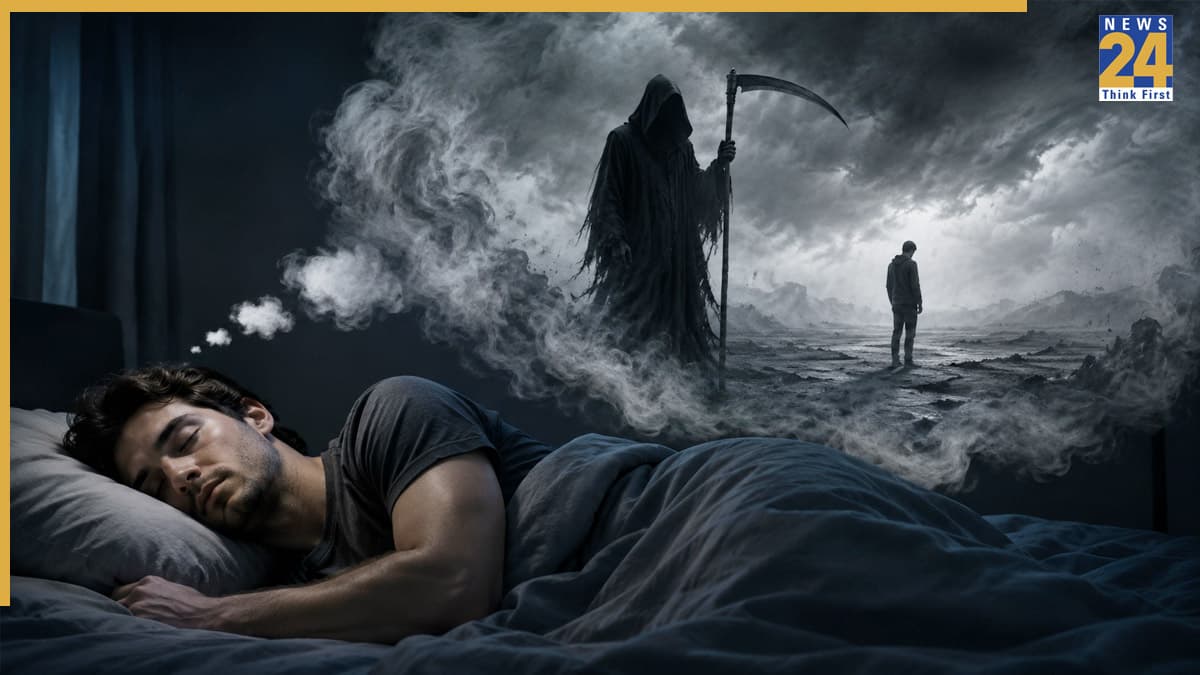 Dead People In Dreams: मरे हुए लोगों का सपने में दिखना कब शुभ है और कब अशुभ? स्वप्न शास्त्र से जानें