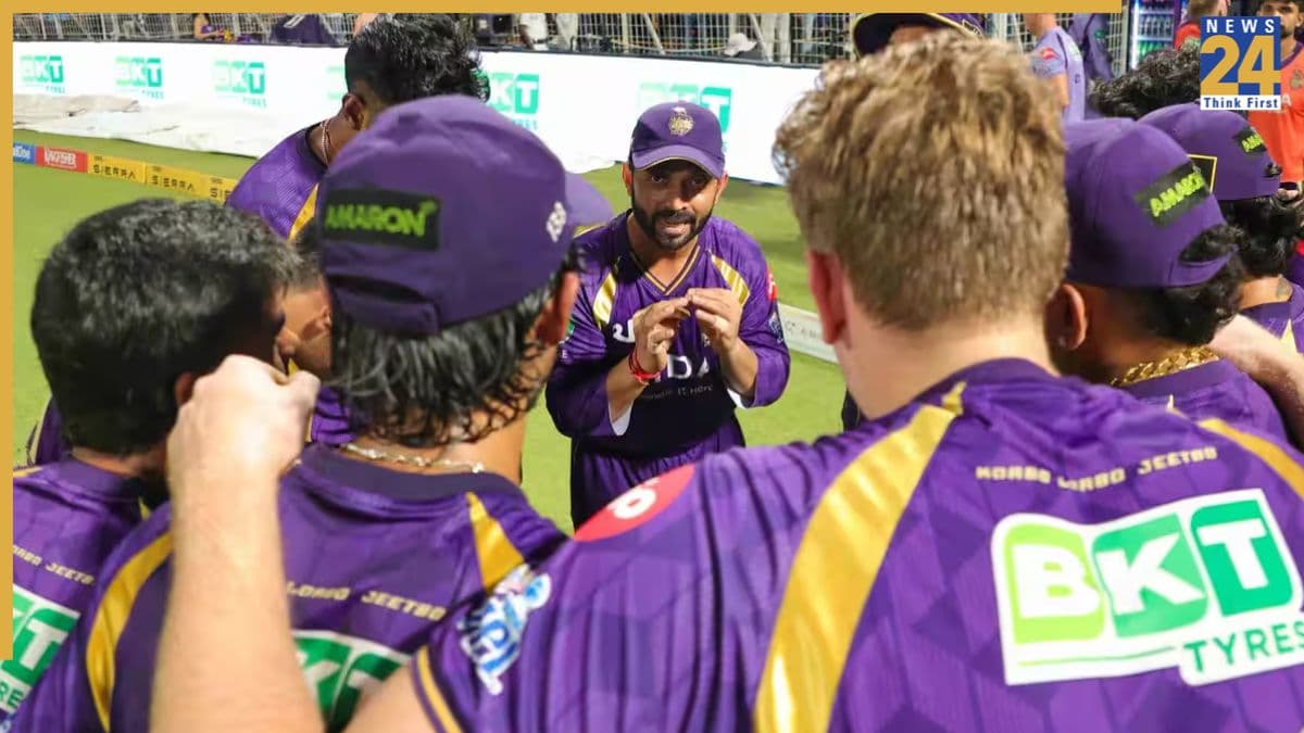 MI के खिलाफ जीत के बावजूद प्लेऑफ से बाहर हो सकती है KKR, जानिए क्या है PBKS, RR, CSK और DC का हाल