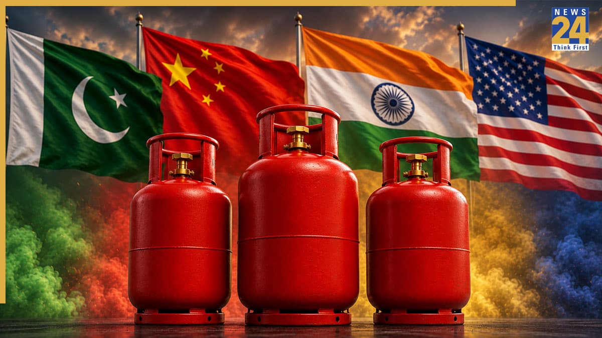 LPG Cylinder Price: भारत, पाकिस्तान, चीन और अमेरिका में कितना है गैस सिलेंडर का रेट? जानिए कहां बिक रही है सबसे महंगी और सस्ती LPG गैस