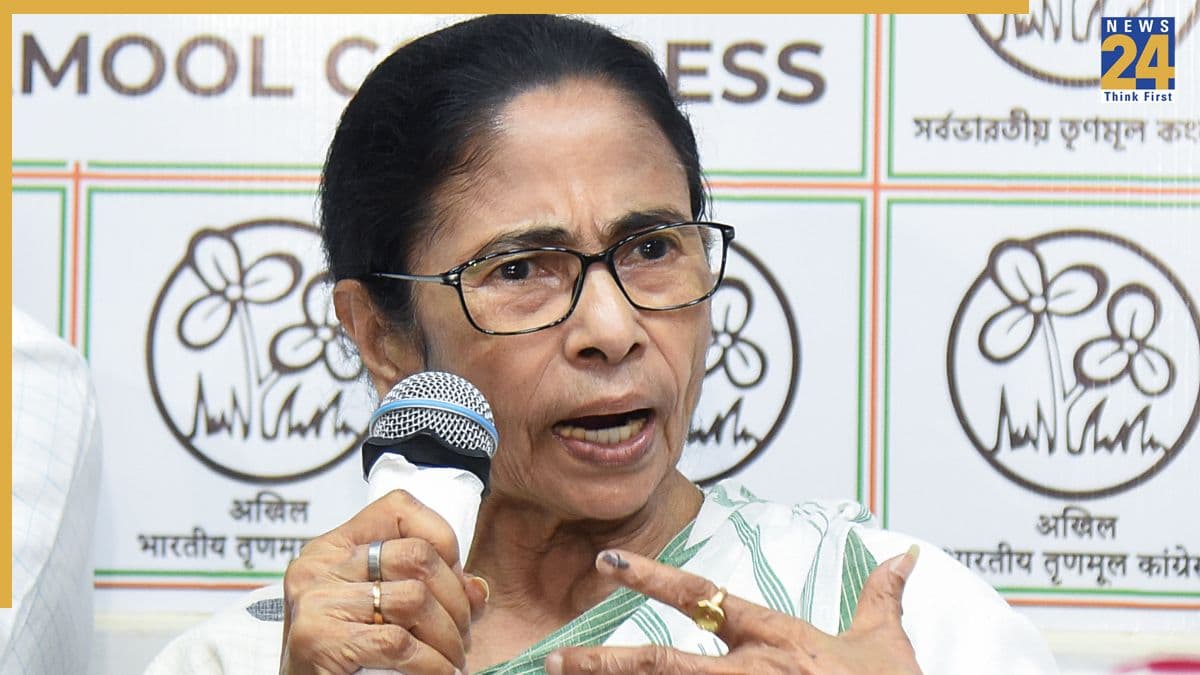 समय पूरा होने से पहले ही 'दीदी' कैबिनेट बर्खास्त, राज्यपाल का बड़ा फैसला; 9 मई तक कौन चलाएगा बंगाल?