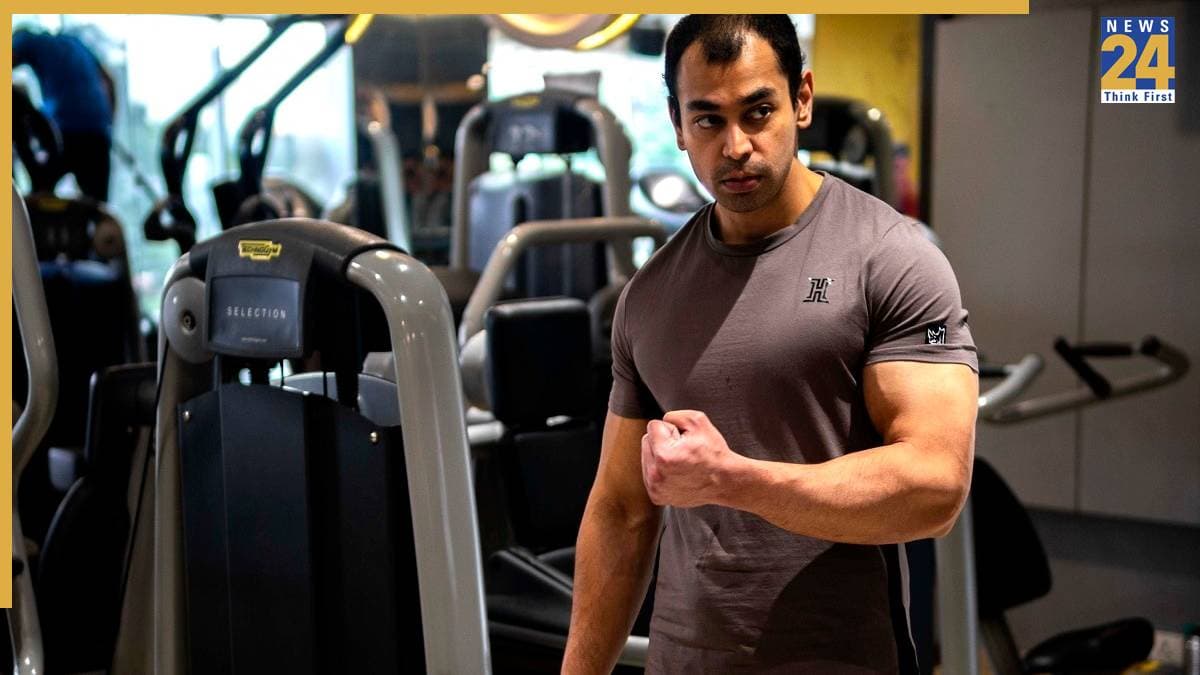 कौन थे अखिलेश यादव के छोटे भाई प्रतीक यादव? मुलायम सिंह की पहली या दूसरी किस पत्नी से था कनेक्शन