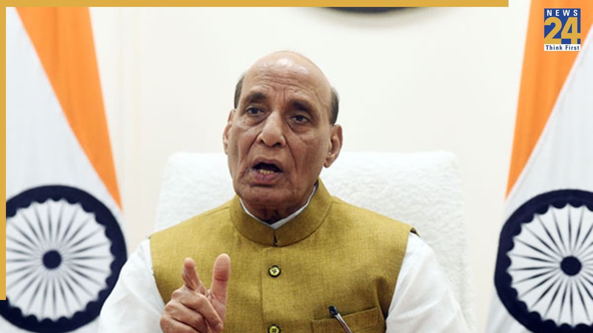 राजनाथ सिंह के एशिया दौरे पर नजरें, वियतनाम से ब्रह्मोस और साउथ कोरिया संग बड़े रक्षा समझौते संभव