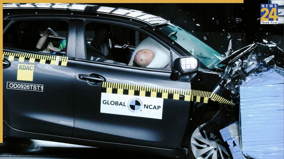 सेफ्टी में फिसड्डी निकली Toyota की ये कार, क्रैश टेस्ट में मिले 0 स्टार, खरीदने से पहले देख लें!