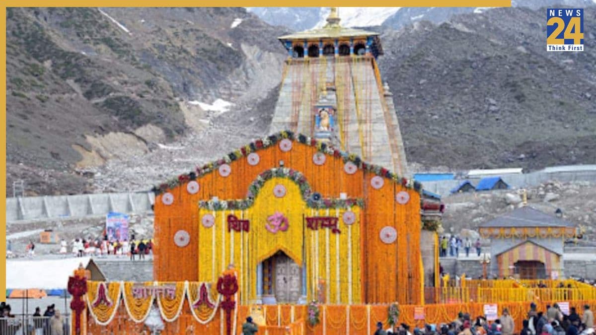Kedarnath Story: केदारनाथ धाम में पूजी जाती है महादेव की पीठ, जानिए कहां मौजूद है भगवान शिव का सिर?