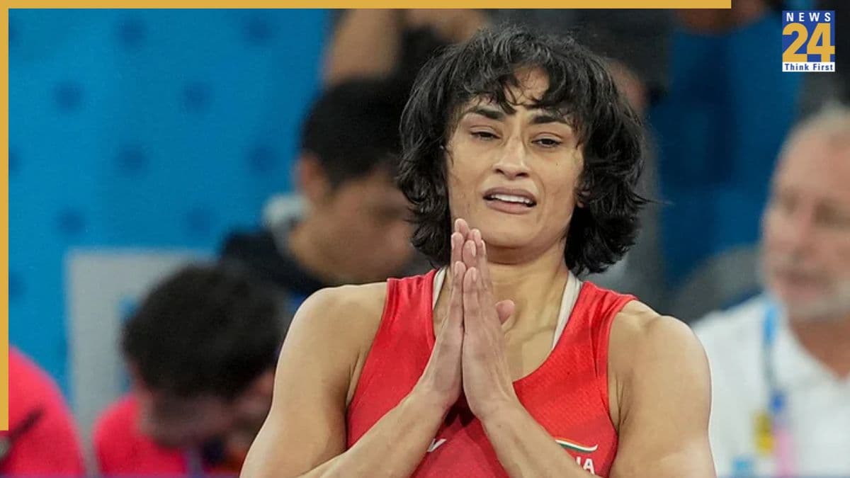विनेश फोगाट को तगड़ा झटका, WFI ने लगाया इतने दिनों का बैन, जानिए पूरा मामला