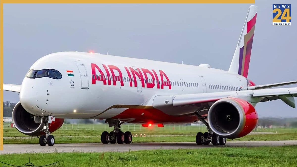 Air India, IndiGo Flight Alert: 1 जून से 3 महीने के लिए घटेंगी घरेलू उड़ानें; एयर इंडिया 15% और इंडिगो 7% तक कम करेगी फ्लाइट्स, महंगा हो सकता है सफर