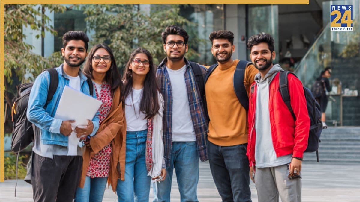 Science Career Guide: 12वीं साइंस के बाद करें ये 5 शॉर्ट-टर्म कोर्स, करियर में मिलेगी रॉकेट जैसी रफ्तार