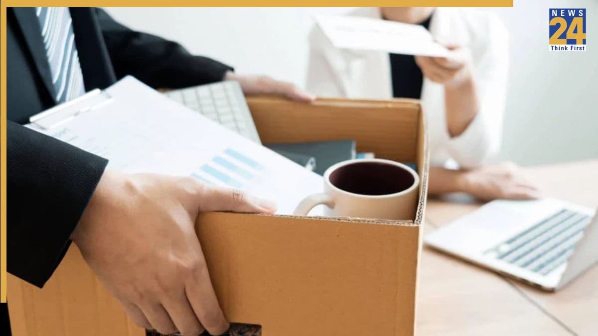 Cognizant Layoff: क्या है प्रोजेक्ट लीप जिसकी वजह से जा रही है हजारों की नौकरी? अब कहां जाएंगे हटाए गए कर्मचारी? आसान भाषा में समझें पूरा मामला