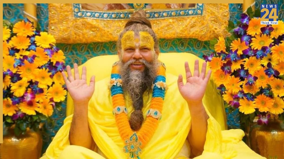 खाना, कमाना और सोना… इसके बाद क्या? प्रेमानंद महाराज से जानें जीवन का असली उद्देश्य