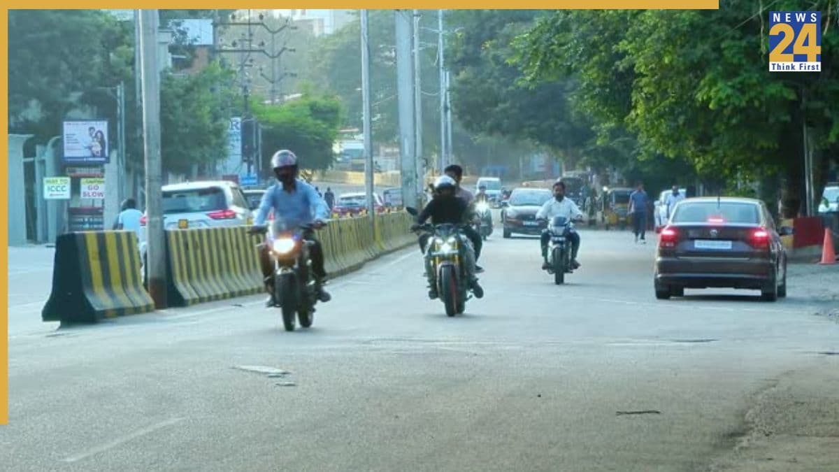 सावधान! दिल्ली में ये ट्रैफिक नियम तोड़ने पर अब चालान के साथ FIR भी