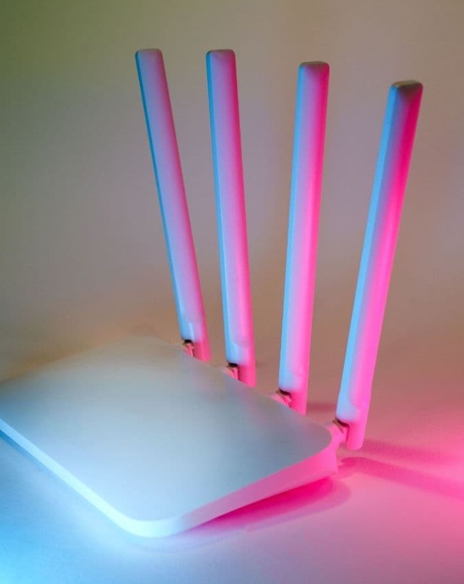 क्या Router लगातार चलने के लिए बनाया जाता है?