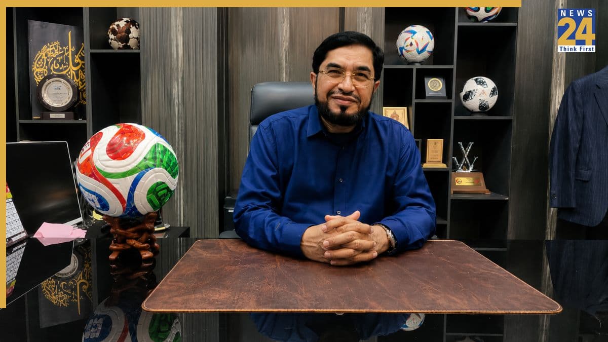 छोटे से कमरे में शुरू हुआ सपना, आज FIFA World Cup की हर गेंद पर पाकिस्तानी बिजनेसमैन का नाम