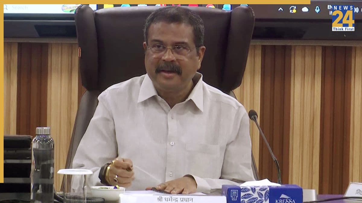 'हमसे चूक हुई, लेकिन…', NEET री-एग्जाम के बाद क्या बोले शिक्षा मंत्री धर्मेंद्र प्रधान