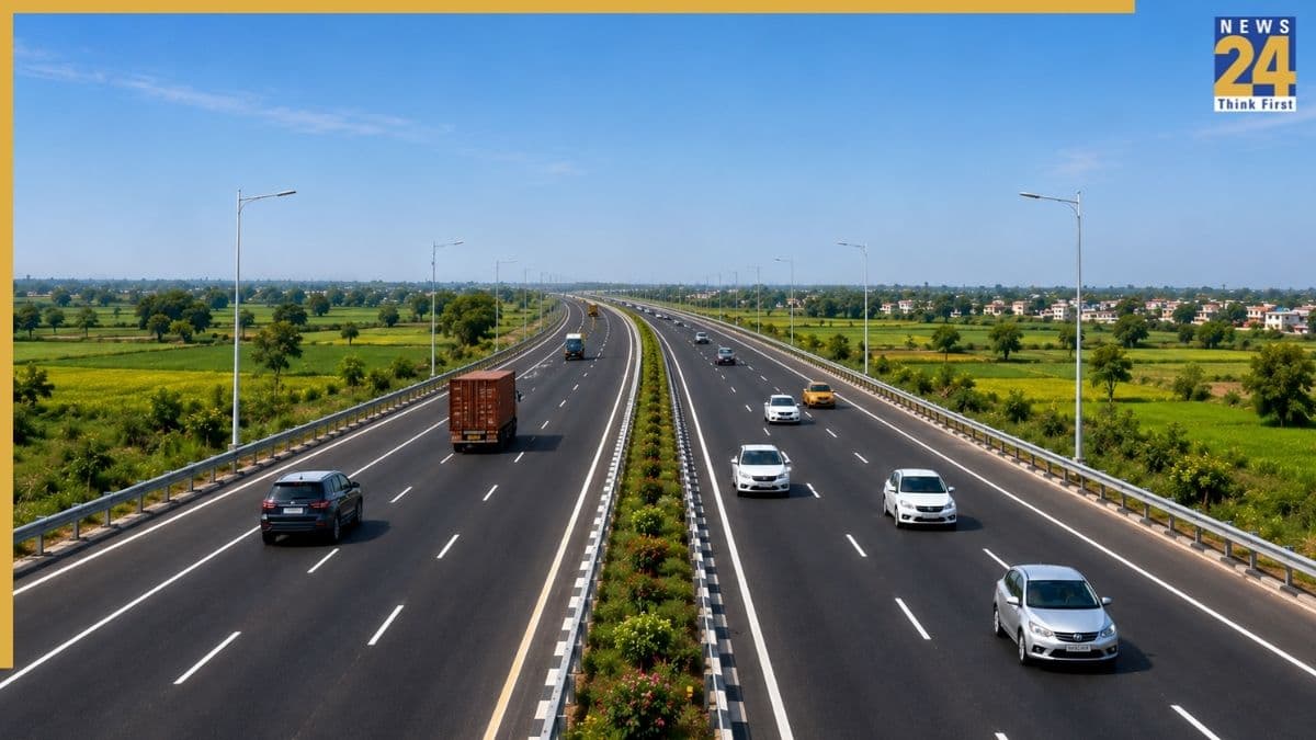 यूपी में बनने जा रहा है 700 किलोमीटर का ग्रीनफील्ड सुपर एक्सप्रेसवे, इन 22 जिलों में होगी कनेक्टिविटी