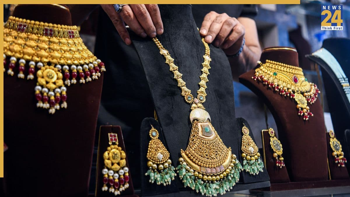क्यों पुराना सोना बेचने बाजार दौड़ रहे भारतीय? अचानक मूड बदलने की क्या है वजह