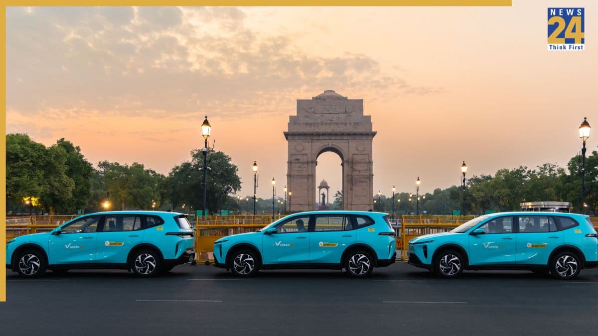 Ola-Uber को टक्कर देने आई नई Electric Taxi! दिल्ली-NCR में शुरू हुई Green SM Limo, मिलेंगी ये खास सुविधाएं 