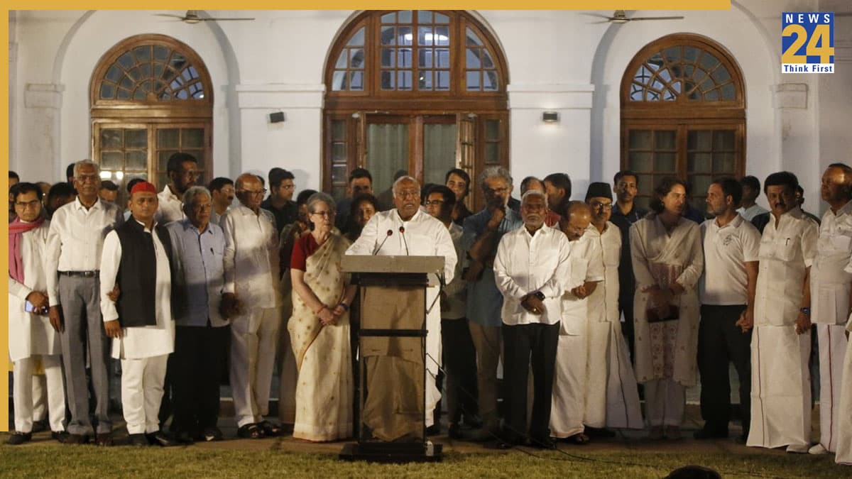 NDIA Bloc Meeting Delhi: दिल्ली में विपक्षी गठबंधन की बैठक की 5 बड़ी बातें, DMK-AAP ने क्यों बनाई दूरी?