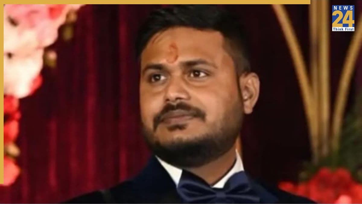सड़क हादसे में रक्षा मंत्री राजनाथ सिंह के भतीजे की मौत, तेज रफ्तार बस ने कुचला