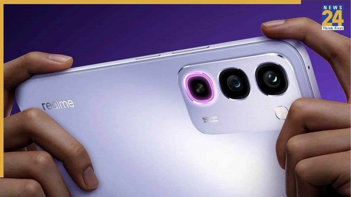 Realme ने बढ़ाए अपने स्मार्टफोन्स के दाम, खरीदने से पहले देख लें नई कीमतें
