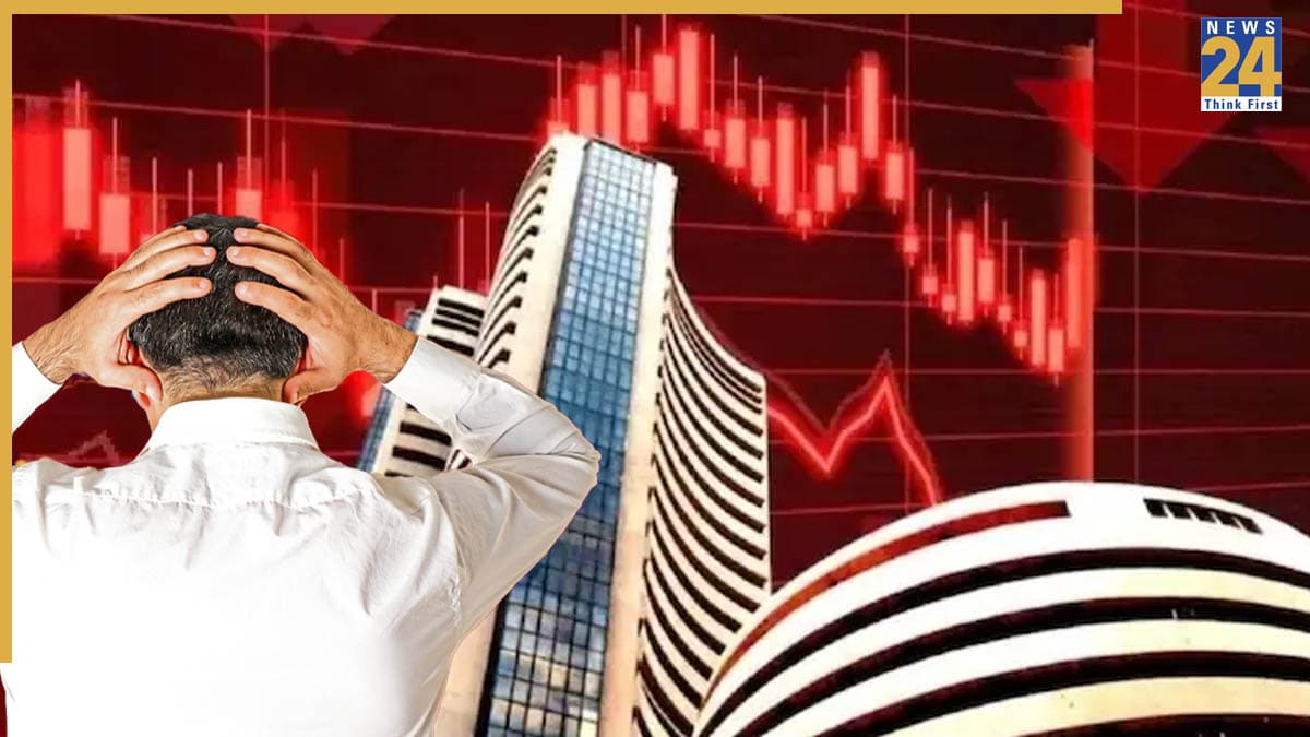 Share Market Crash Today: शेयर बाजार में कोहराम, सेंसेक्स 900 अंक लुढ़का और निफ्टी 23,250 के नीचे; ईरान-अमेरिका तनाव से डरे निवेशक